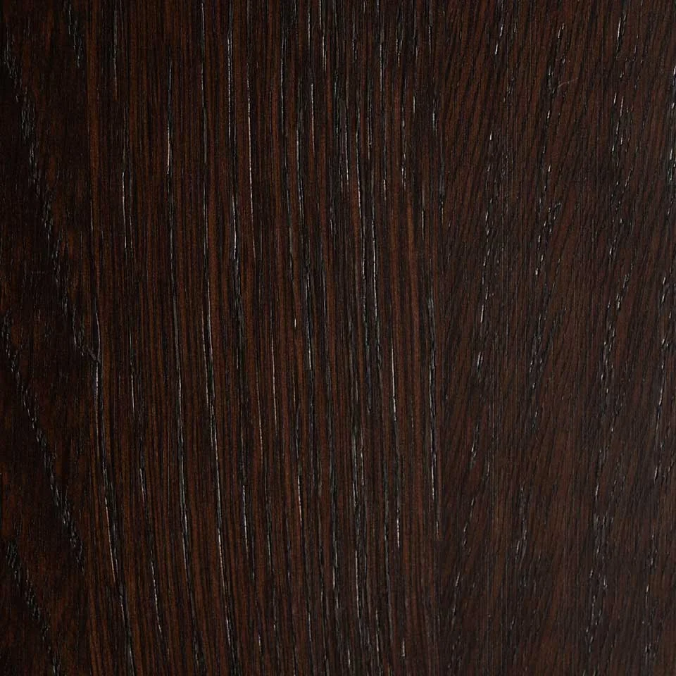 Eiche 'Wenge hell', hell gebeizt, matt lackiert