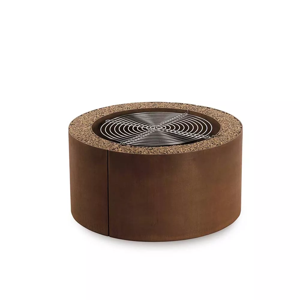 AK47 Mangiafuoco Feuerstelle aus oxidiertem Stahl 80 cm ohne Hintergrund