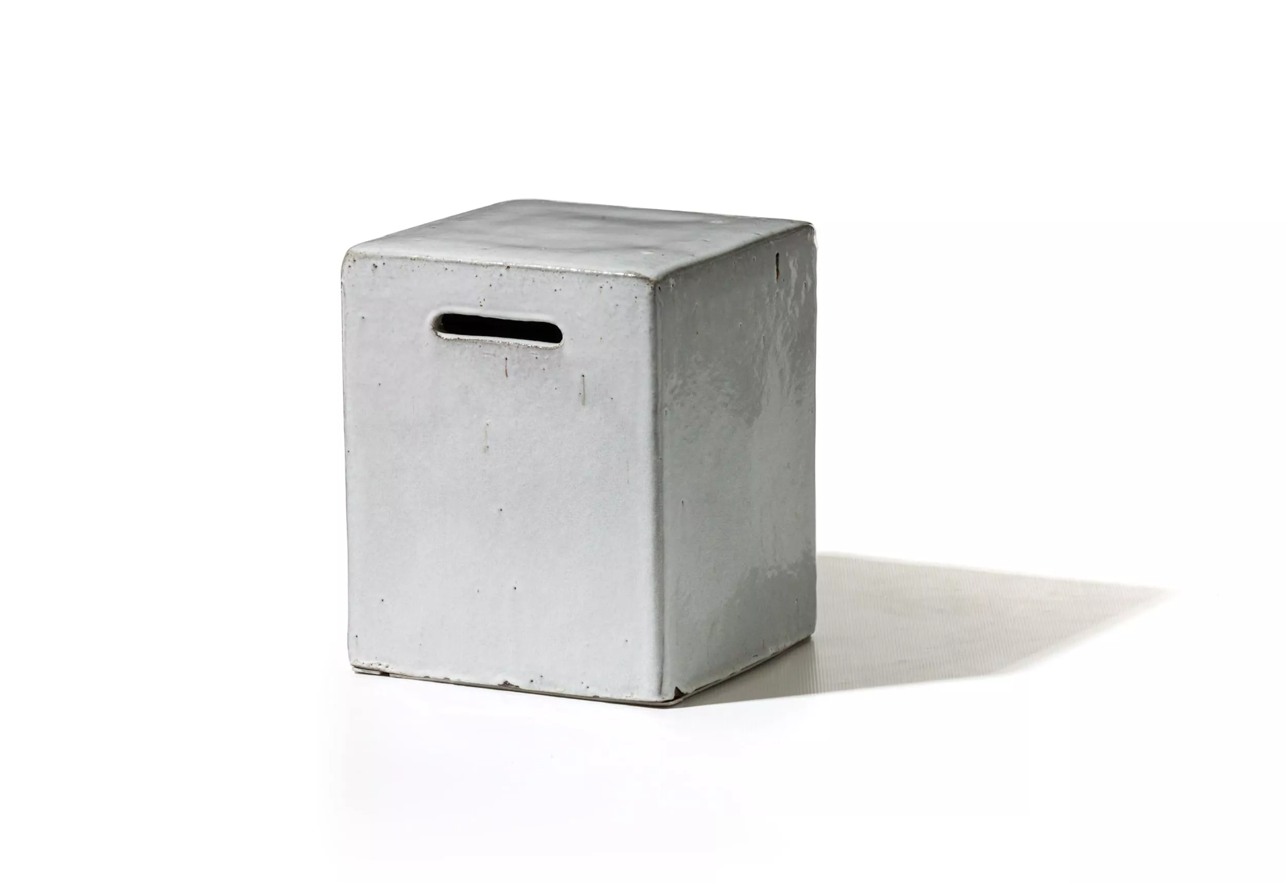 Gervasoni INOUT 42 Hocker in Weiß ohne Hintergrund