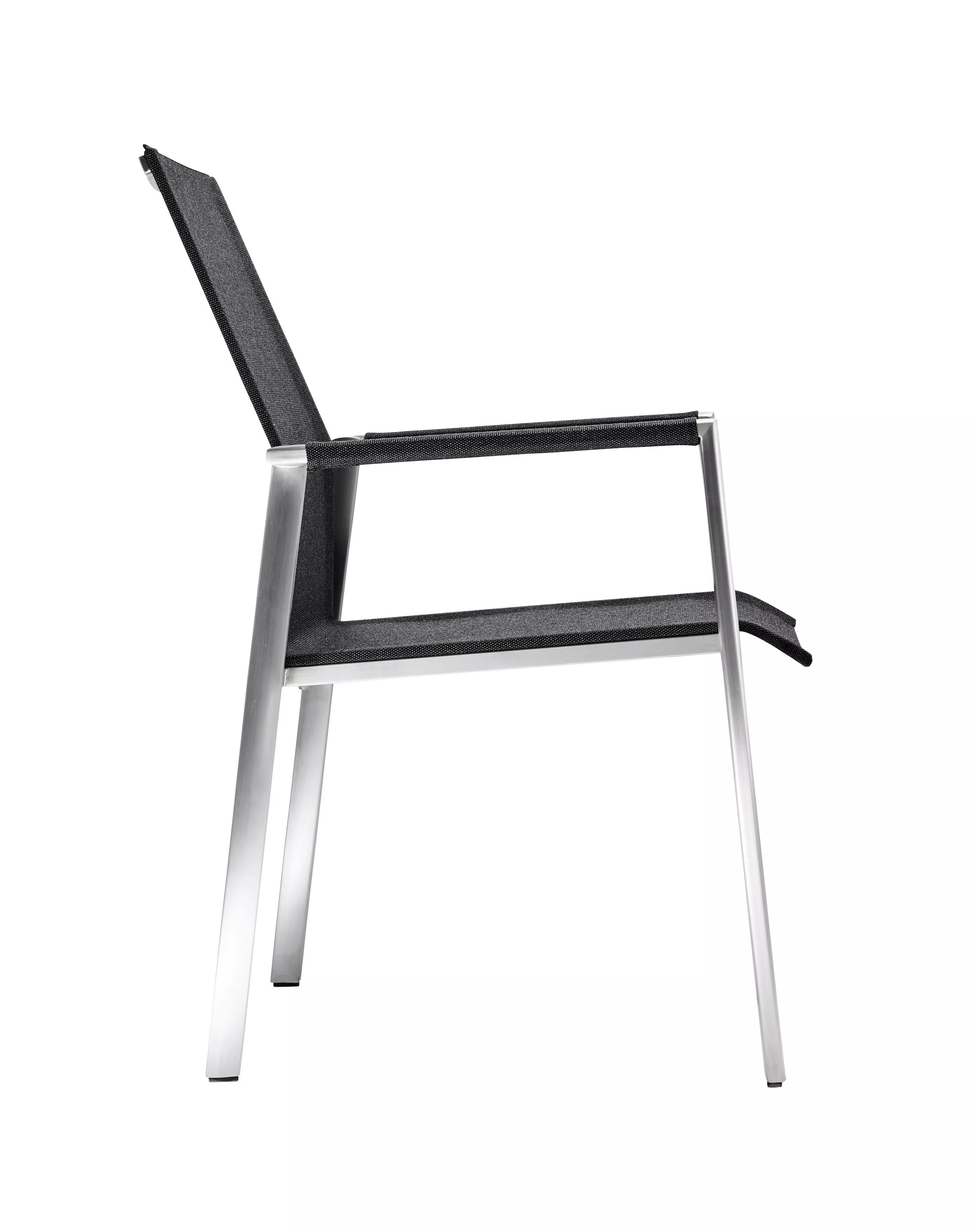 Solpuri Dance Stapelsessel in Schwarz mit Aluminiumrahmen Seitenansicht ohne Hintergrund