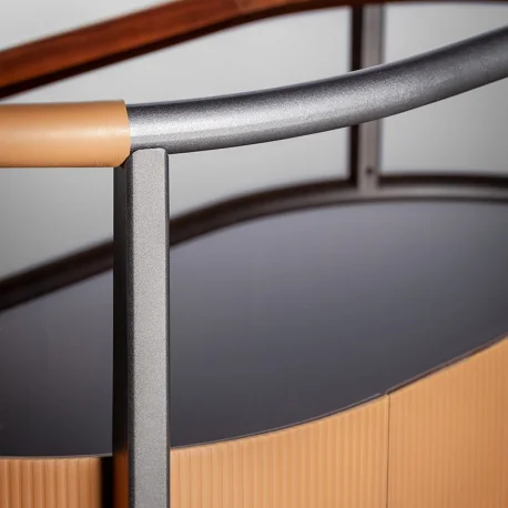 Poltrona Frau Mi Möbel sind ein elegantes und vielseitiges Möbelstück für Ihr Zuhause