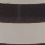 Keramik lackiert weiß mit schwarzen Streifen