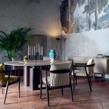 Der_Viola_Sessel_ist_extrem_leicht_und_einfach_zu_handhaben_ohne_dabei_seine_Robustheit_und_solide_Konstruktion_einzubüßen