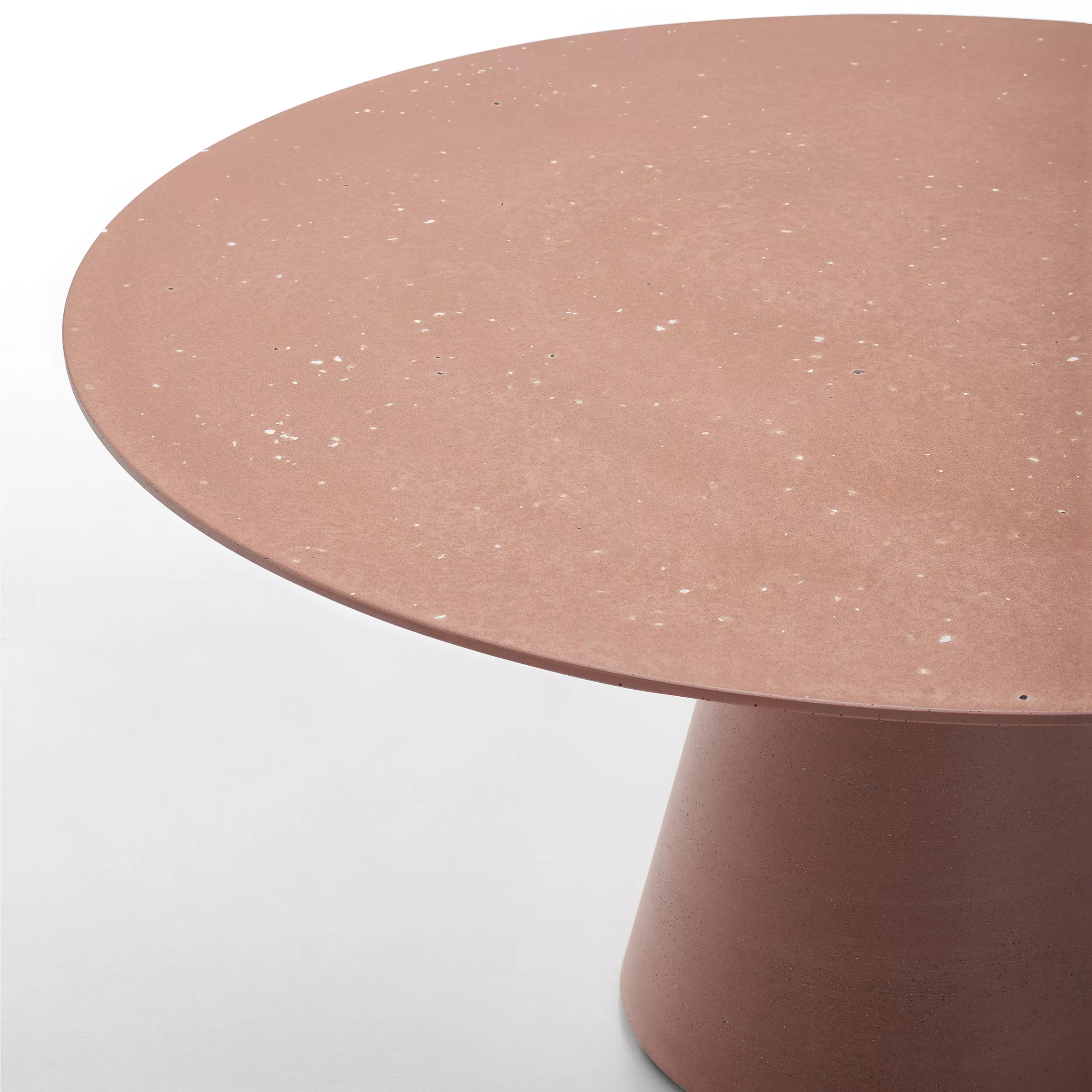 MDF Italia Rock Table in Terrakottafarbe ohne Hintergrund