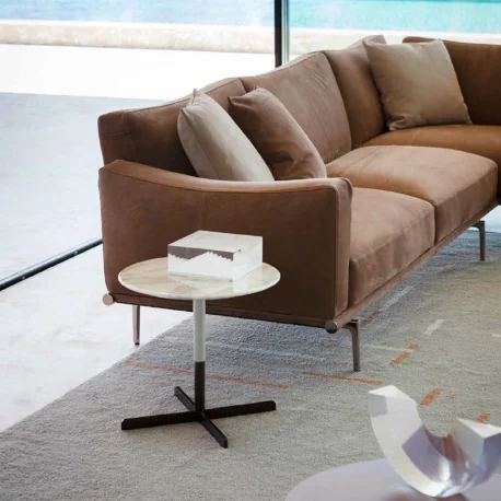 Ästhetisch ansprechend und funktiona Das Beistelltischchen Bob bereichert jeden Raum mit raffinierter Einfachheit