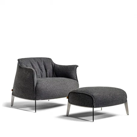 Die Archibald sind in Pelle Frau Leder oder abnehmbarem Stoff mit Kontrastnähten in der Lederversion und Ton in Ton in der Stoffversion erhältlich