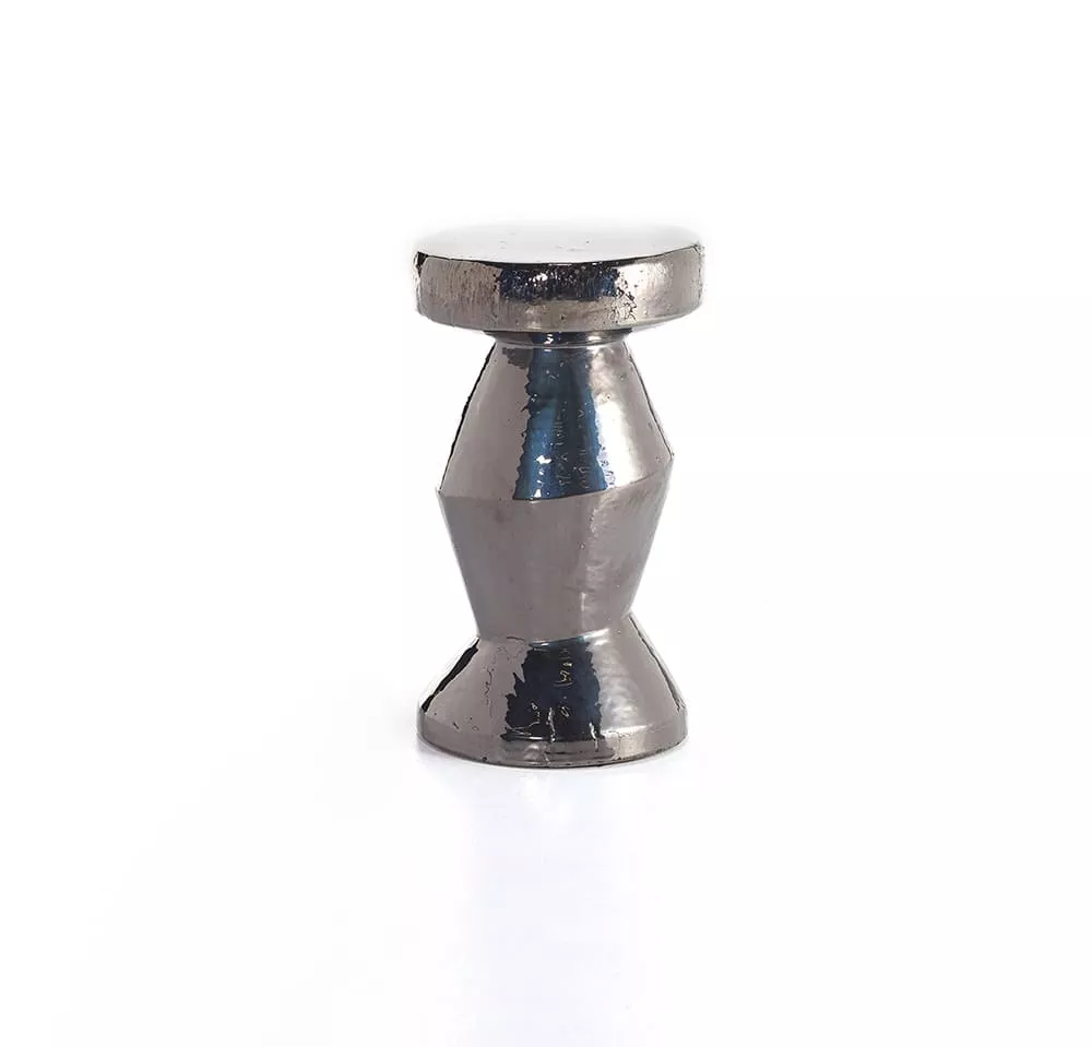 Gervasoni INOUT 49 Hocker in glänzendem Silber ohne Hintergrund