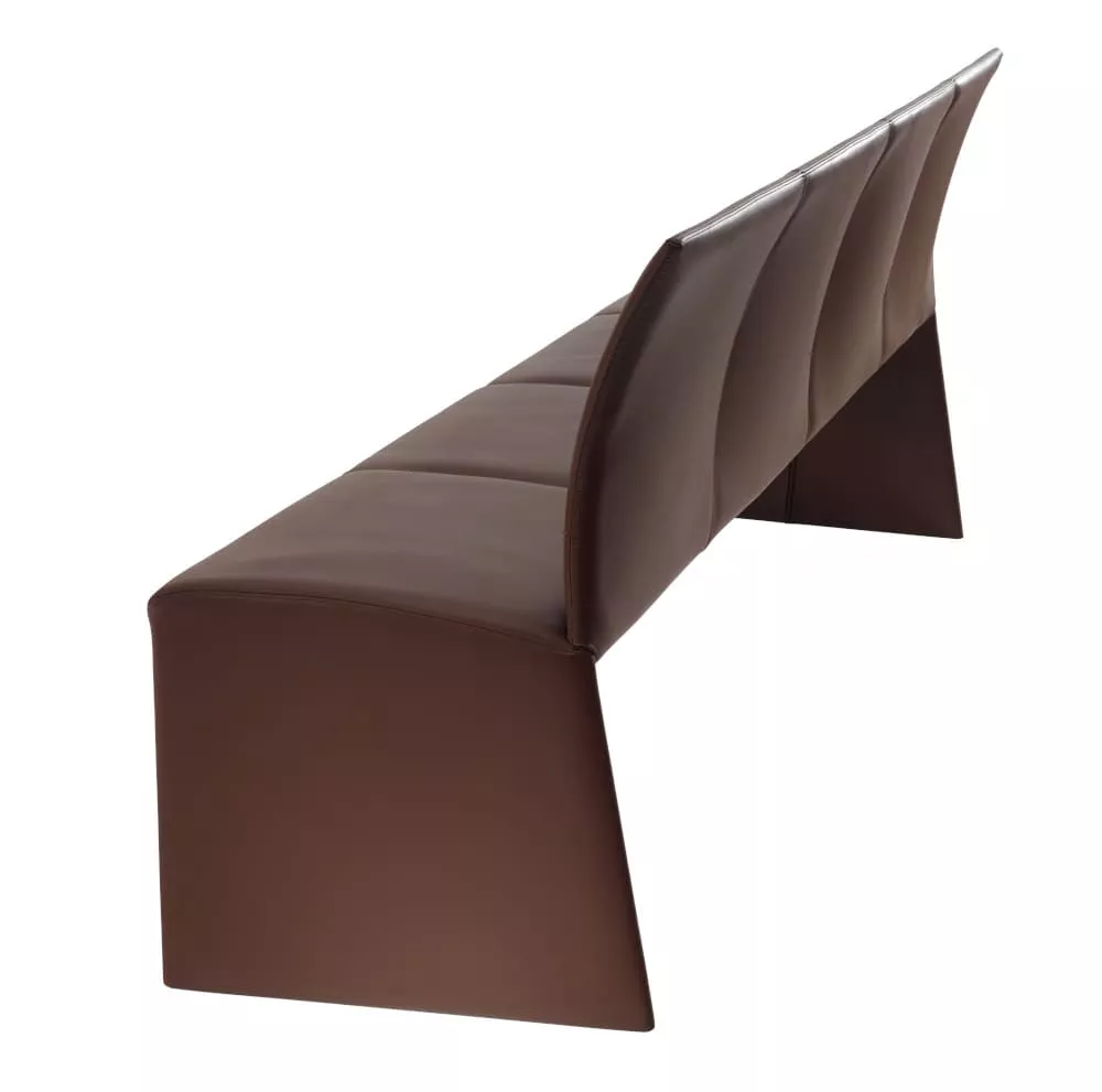 DRAENERT Nobile Bank 4-Sitzer in braunem Leder ohne Hintergrund