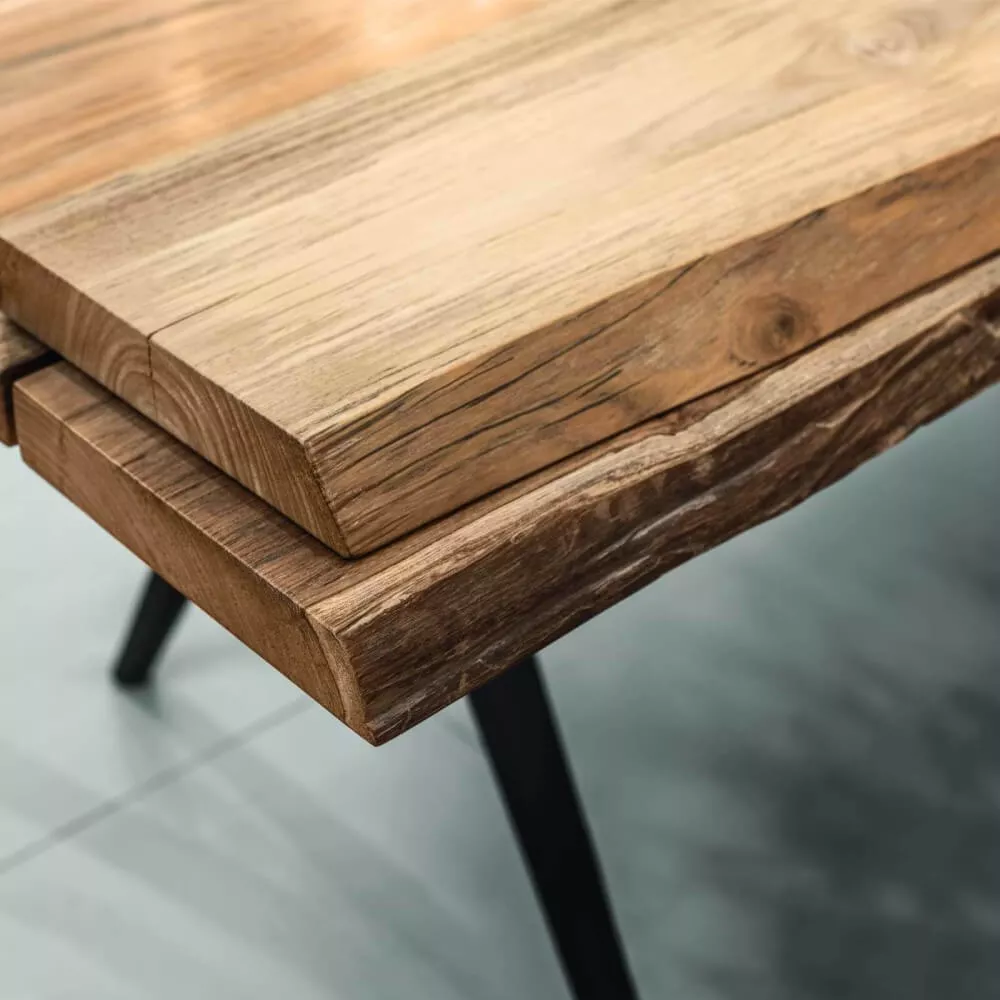 Contour Cut Edges Outdoor