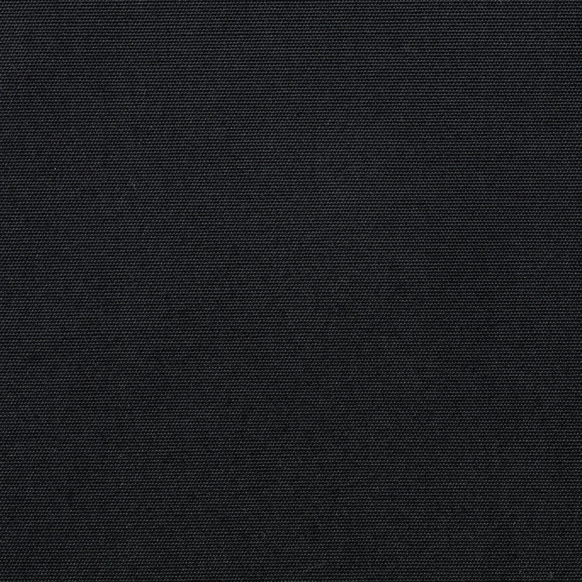 Black (408), Stoffkl. 4