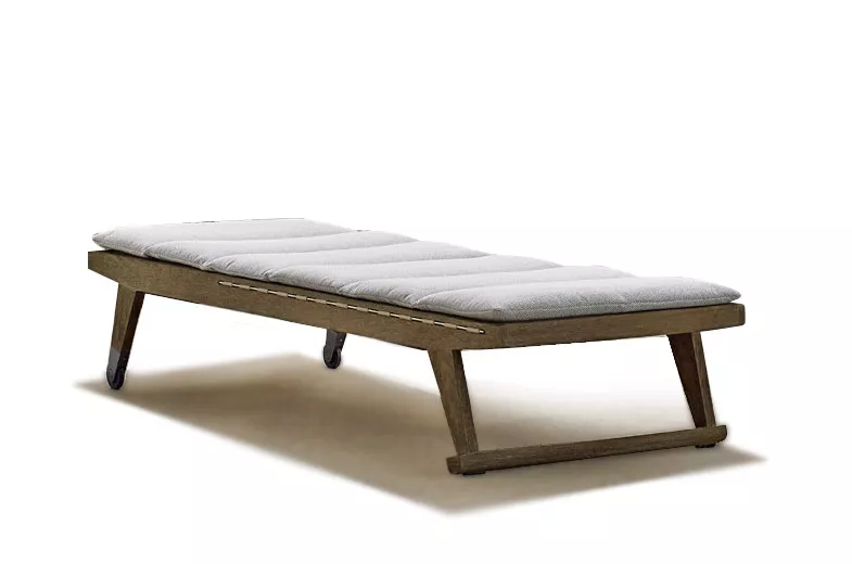 B&B Italia Gio Sonnenliege 200 cm mit Rollen verstellbar ohne Hintergrund