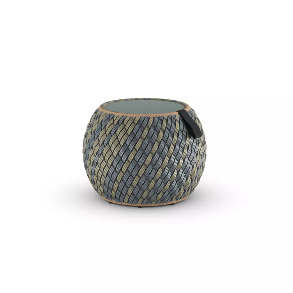 Dedon Dala Beistelltisch 60 cm in einem modernen Design ohne Hintergrund