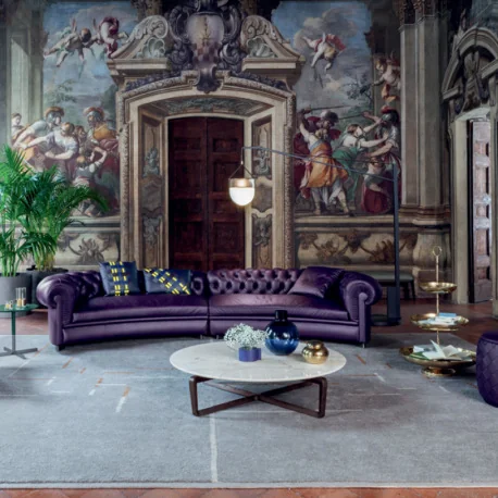 Die Fidelio Serie ist eine vielseitige Kollektion die sich leicht mit anderen Möbeln von Poltrona Frau kombinieren lässt