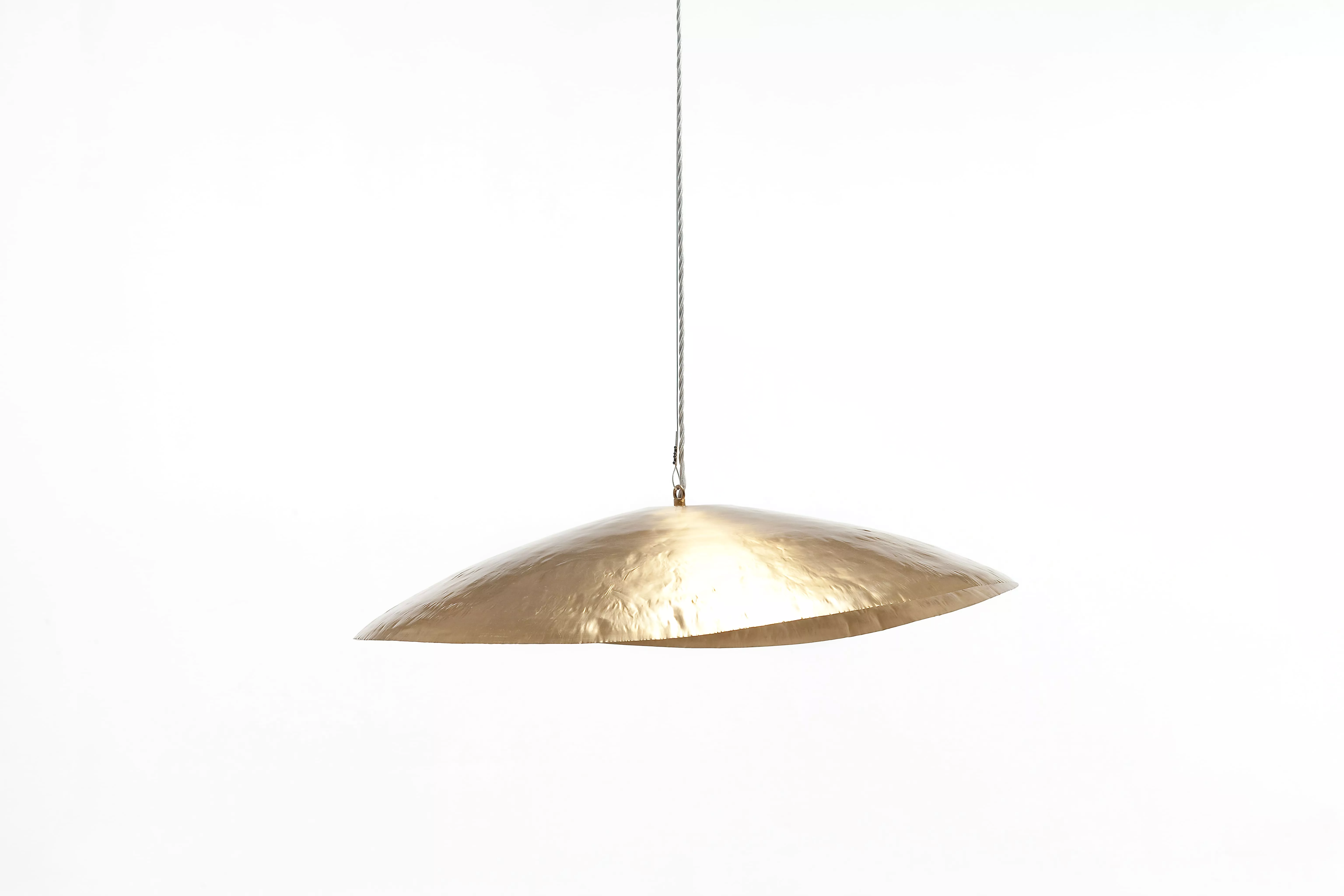 Gervasoni Brass 95 Pendelleuchte in Gold ohne Hintergrund