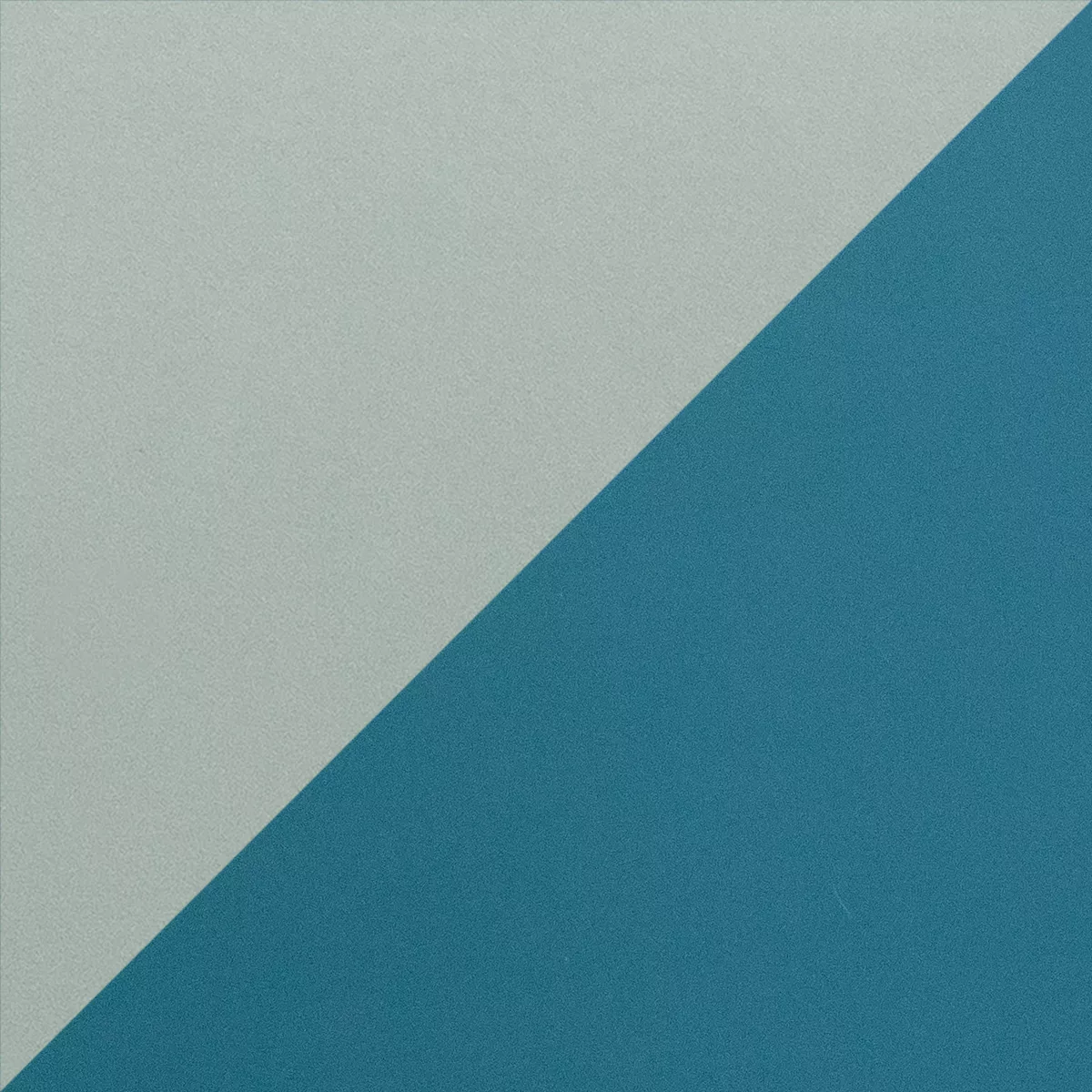 Pale Green / Deep Green