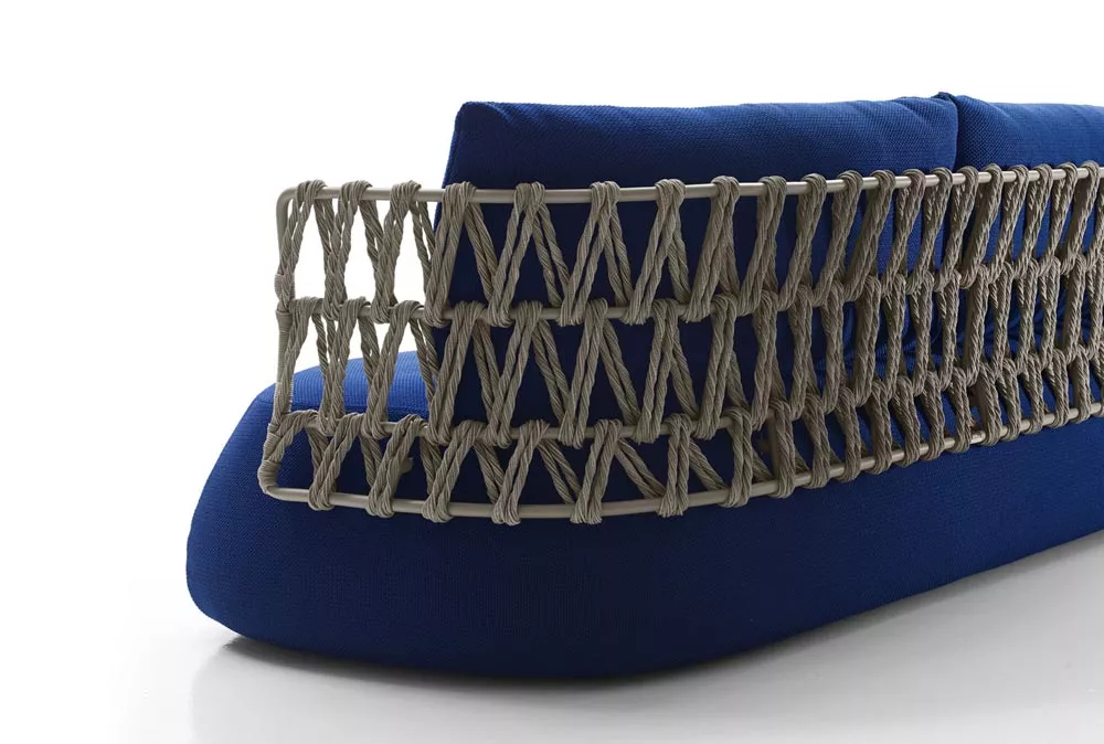 B&B Italia Fat Gartensofa 232 cm Outdoor Loungesofa in Blau ohne Hintergrund