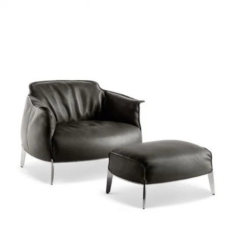 Die Archibald sind in Pelle Frau Leder oder abnehmbarem Stoff mit Kontrastnähten in der Lederversion und Ton in Ton in der Stoffversion erhältlich