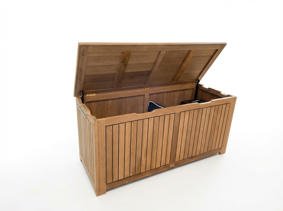 Royal Mirage BOX Kissentruhe || Ausstellung