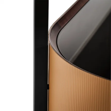 Poltrona Frau Mi Möbel sind ein elegantes und vielseitiges Möbelstück für Ihr Zuhause