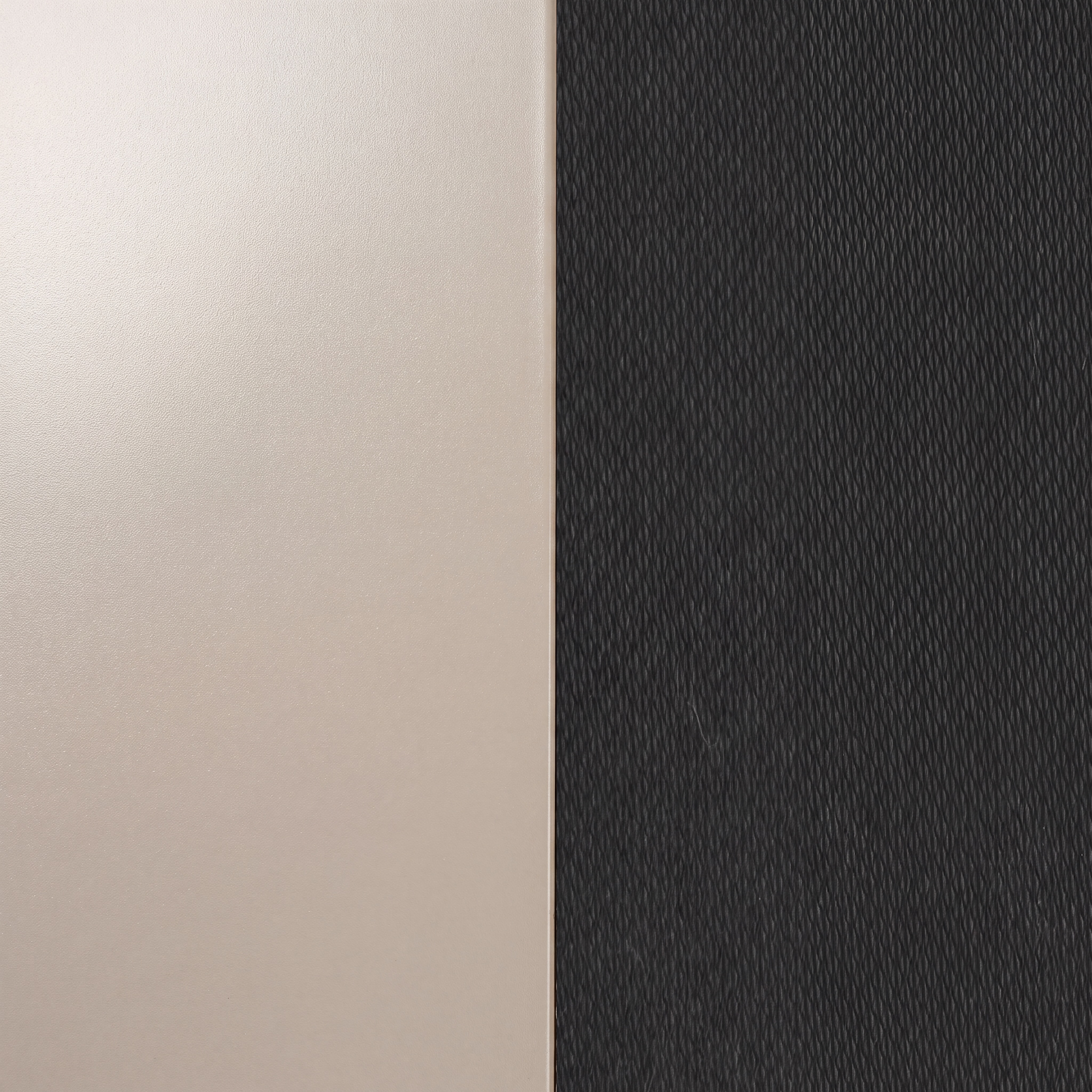 Aluminium Pebble / Schwarz