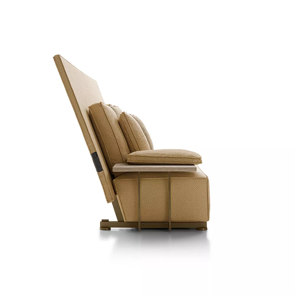 B&B Italia Oh It Rains Sofa Outdoor in Beige Seitenansicht auf weißem Hintergrund