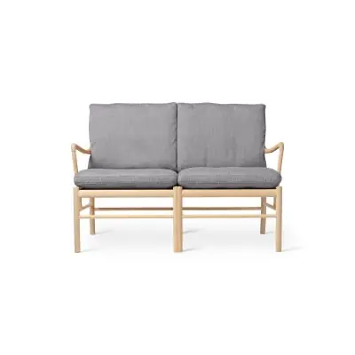 Carl Hansen OW149-2 Colonial Sofa