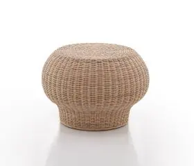 Gervasoni BOLLA10 runder geflochtener Hocker aus Rattan in Naturfarbe ohne Hintergrund
