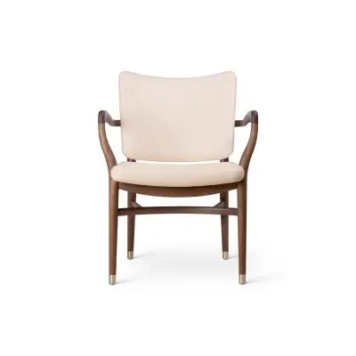 Carl Hansen VLA61 Monarch Chair