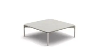 DEDON IZON Kaffeetisch 80 × 80 cm • Lipari / Talc | 25% Outletrabatt